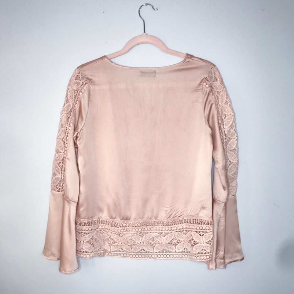 Fridda Lace Blouse - Picture 8 of 8